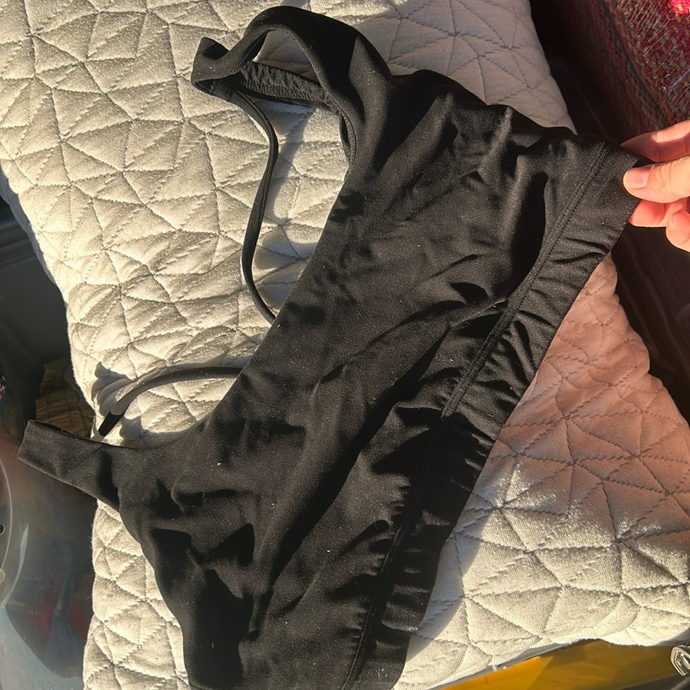Athleta black sports bra